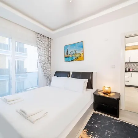 Business-friendly Flat Close To Beach In Konyaalti Antalya